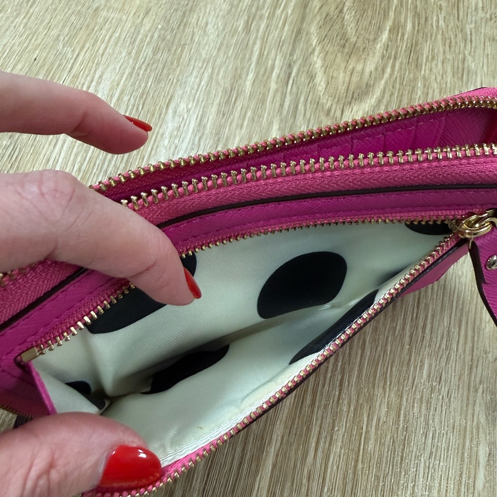 Kate Spade Fuchsia Pink Wristlet Wallet - Picture 6 of 8